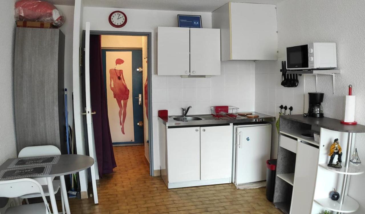 Studio Avec Piscine - Proche Mer - 27M2 Le Grau-du-Roi Exterior foto